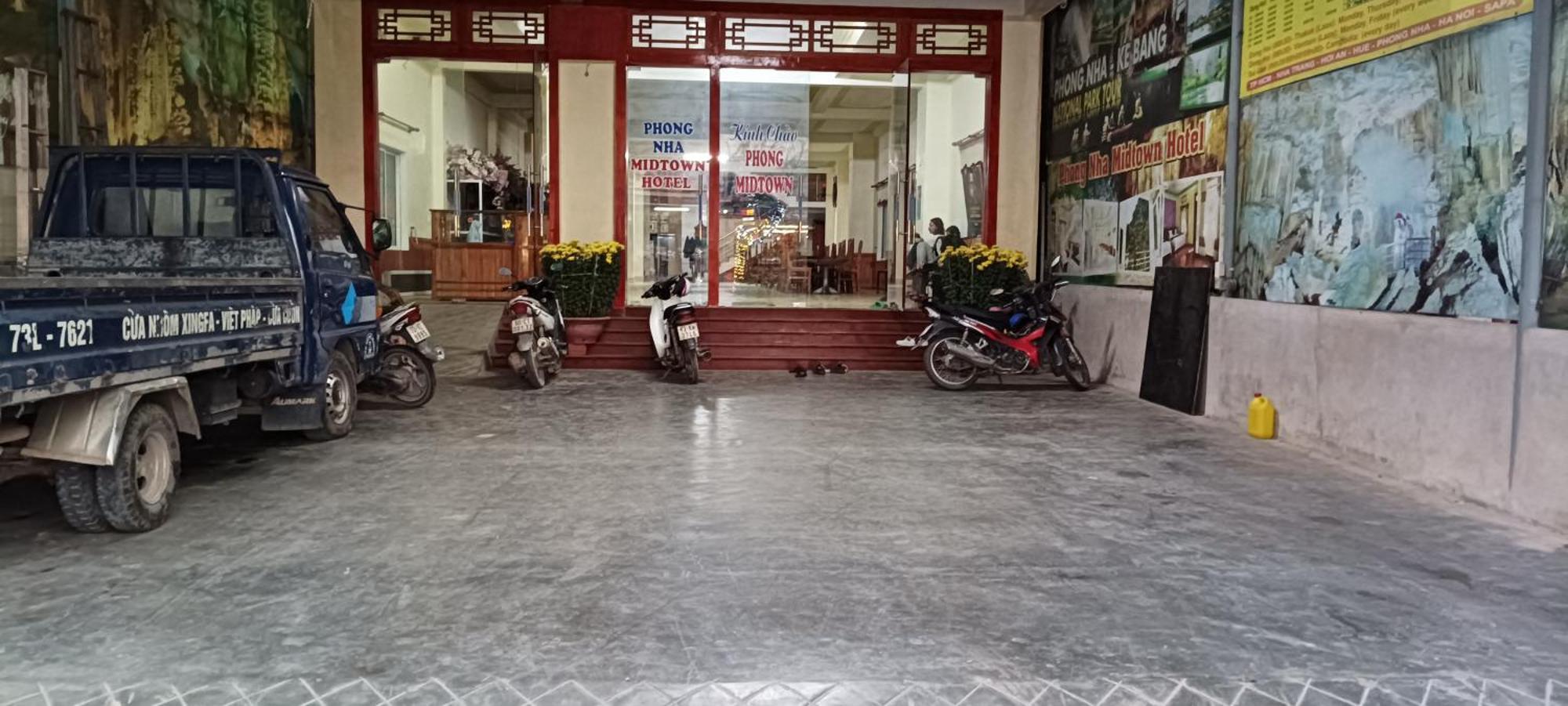 Phong Nha Midtown Hotel Cu Lac Bagian luar foto