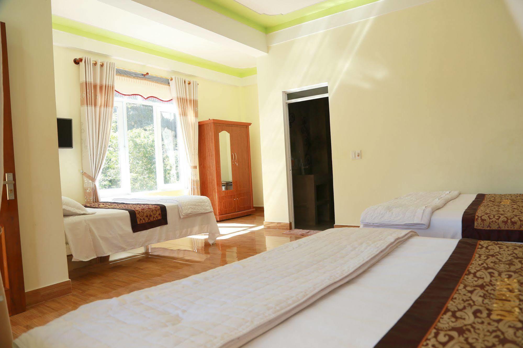 Phong Nha Midtown Hotel Cu Lac Bagian luar foto